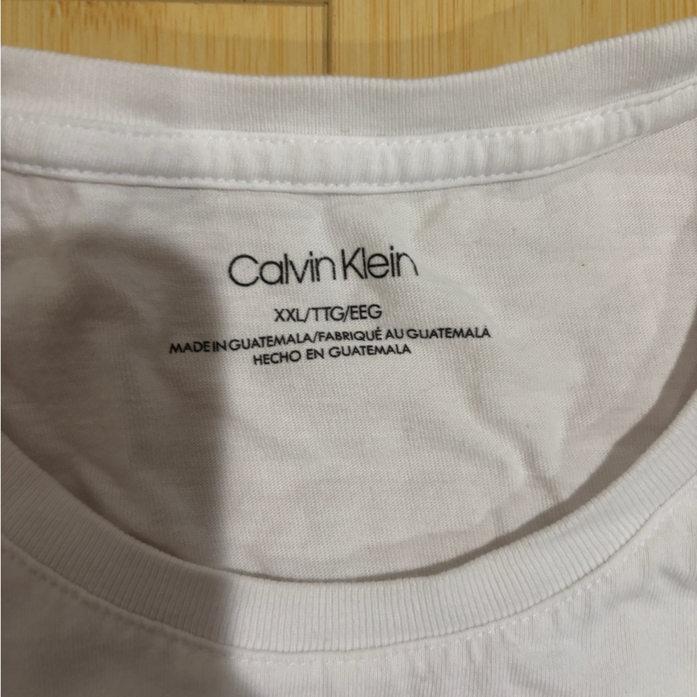Calvin Klein White Long Sleeve Tee with Sleeve Logo - Picture 2 of 3